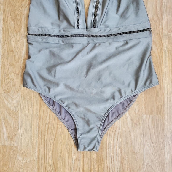Ted Baker London Plunge One Piece Swimsuit - NEW - Picture 7 of 15